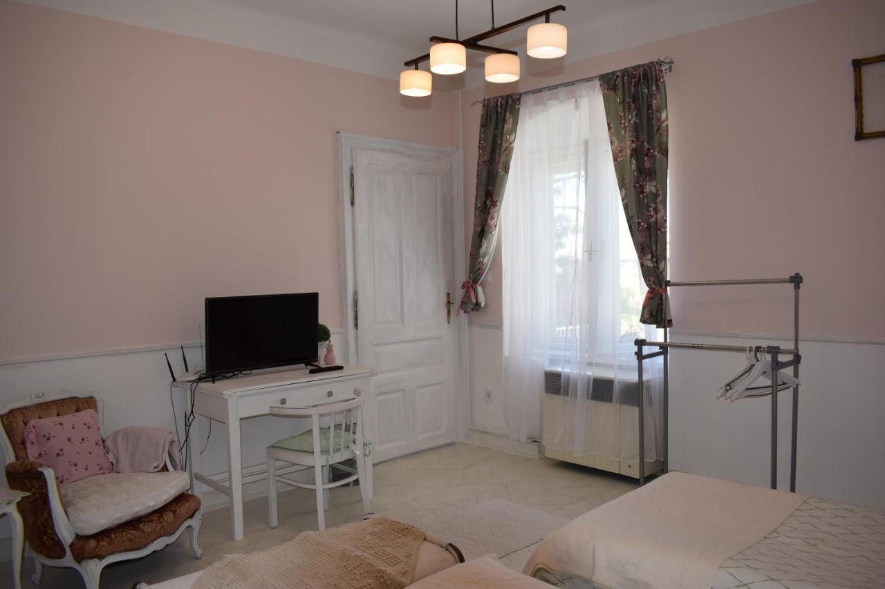 Malomszeg Apartman 2 Pécs Exterior foto